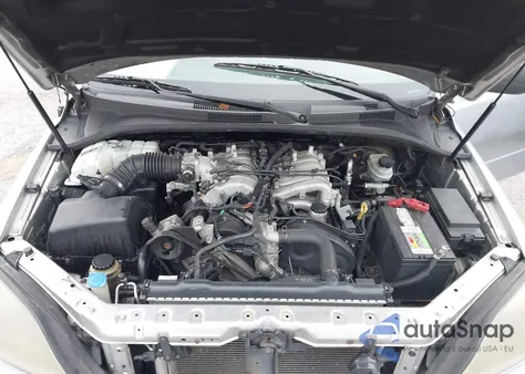 2005 Kia Sorento Ex/Lx из США, поврежденный, VIN KNDJC733755461118